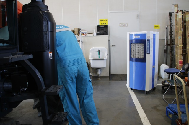 北海道クボタ 整備現場に涼風を 静岡製機製の冷風機を配備